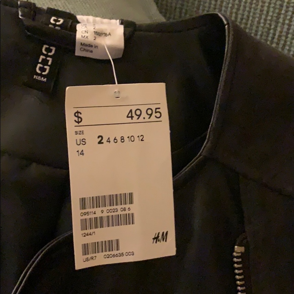 Jacket - Picture 2 of 6